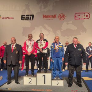 У Чернівцях чествували призерів Чемпіонату Європи з пауерліфтингу 
